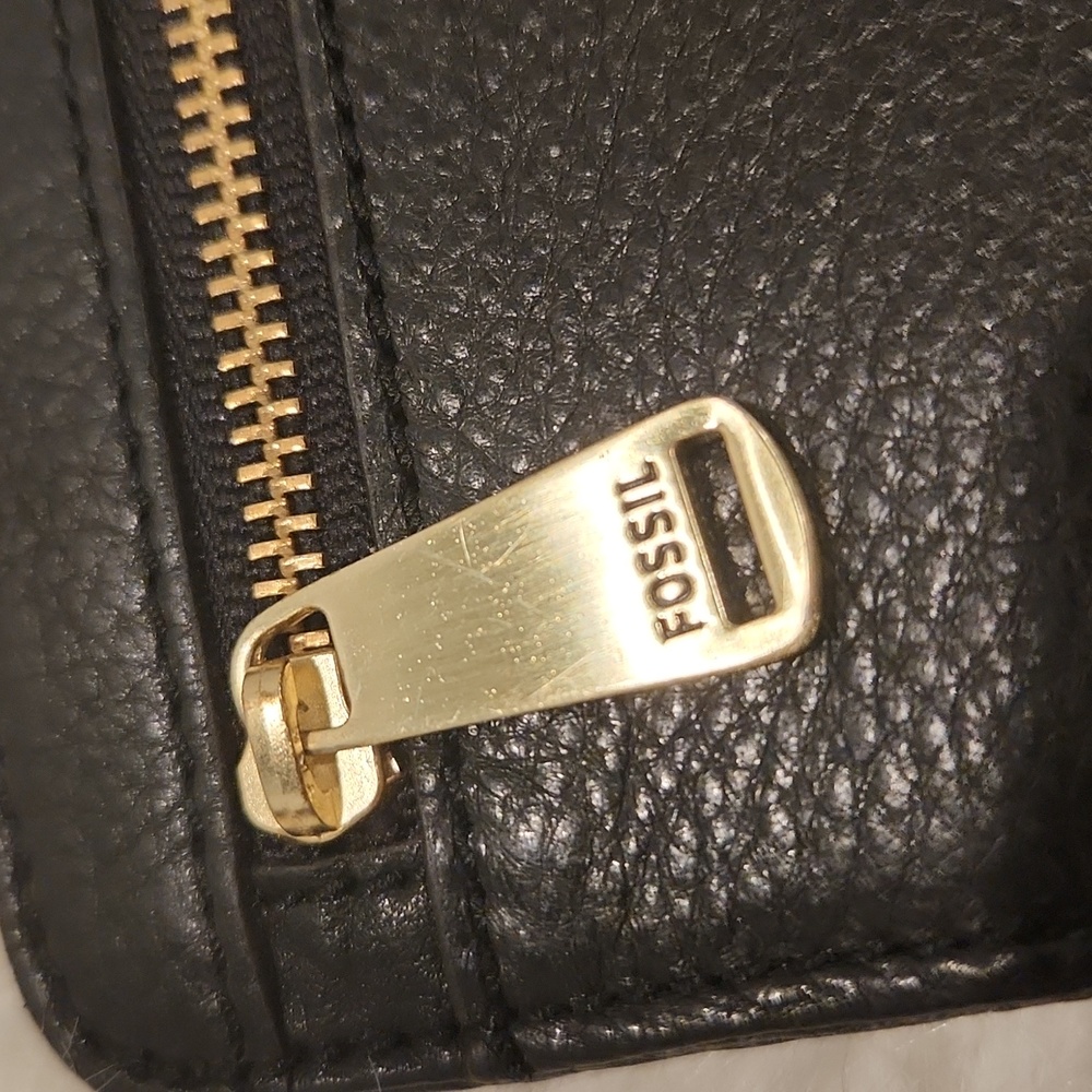 Leather Fossil Wallet - image 5